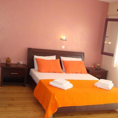 Mikros Gialos Apartments Δωμάτιο φωτογραφία