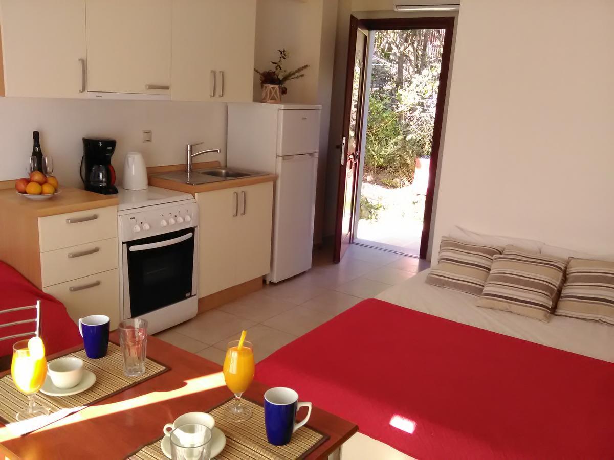 Mikros Gialos Apartments Εξωτερικό φωτογραφία