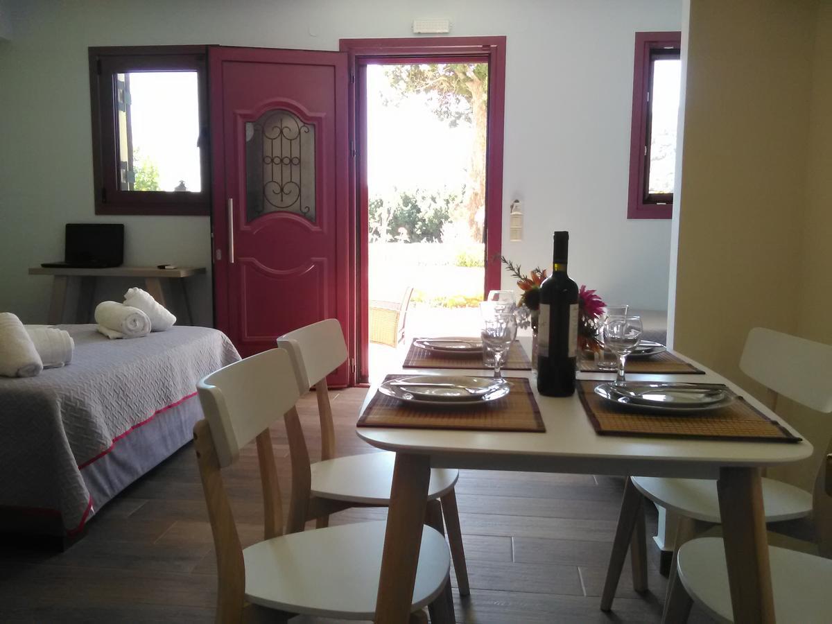 Mikros Gialos Apartments Εξωτερικό φωτογραφία